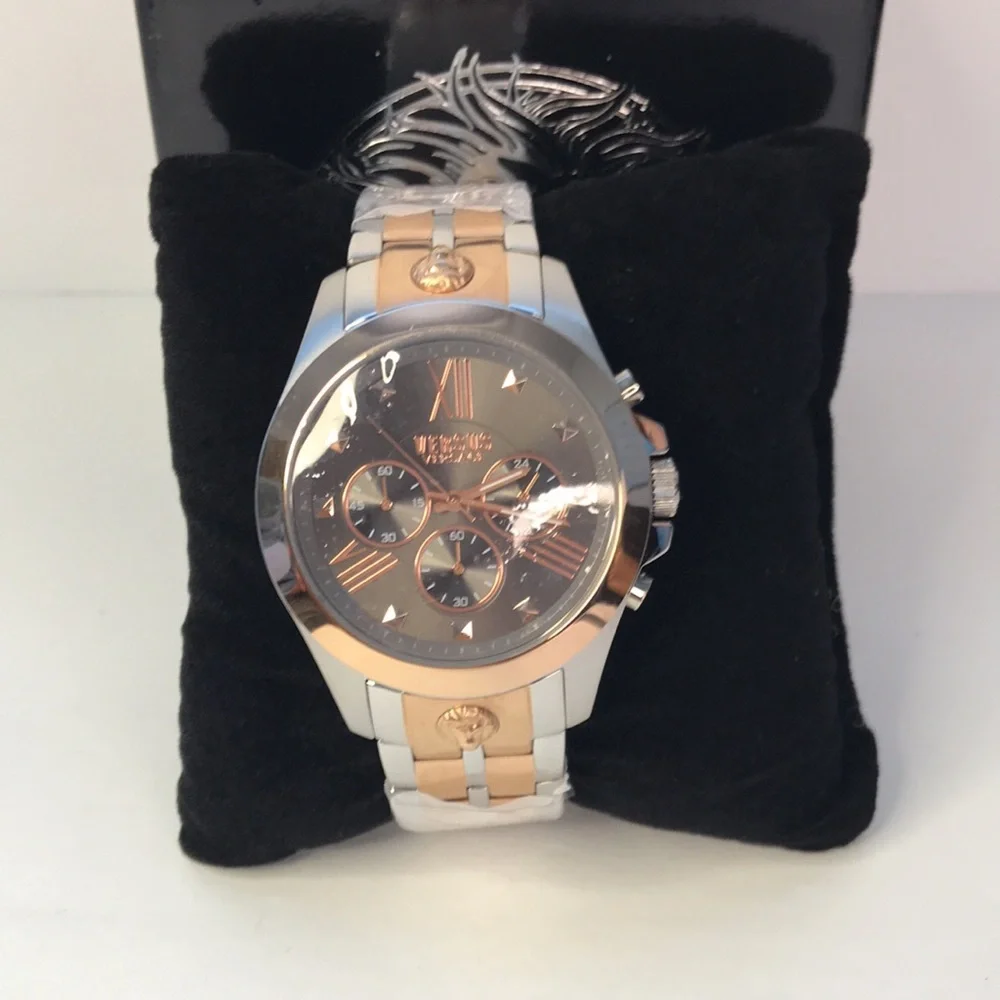 💯 - Authentic New VERSUS VERSACE Chrono Lion Bracelet Watch